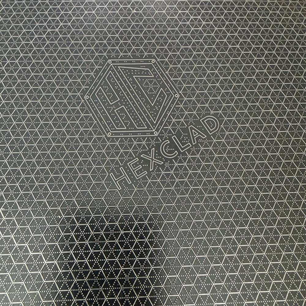 Hexclad 12” Hybrid Fry Pan with Lid - Picture 3 of 7